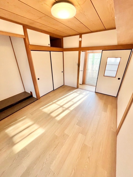 物件内観写真9　(居室)