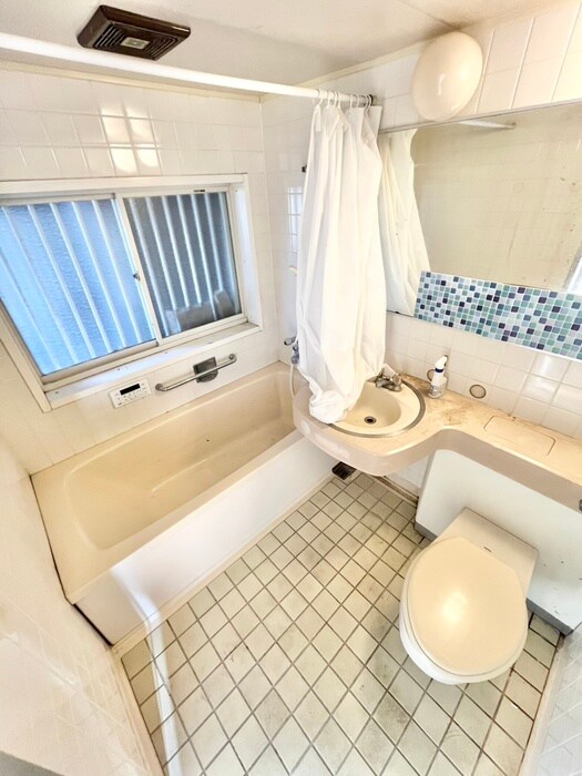 物件内観写真12　(バス／シャワールーム等)