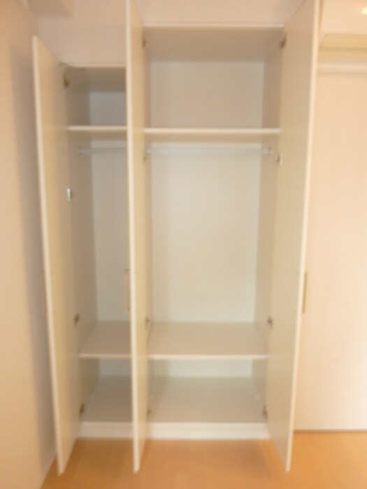 物件内観写真13　(収納)