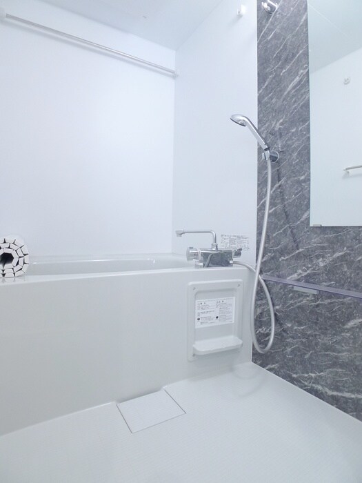 物件内観写真12　(バス／シャワールーム等)