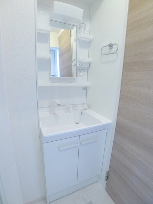 物件内観写真13　(洗面)