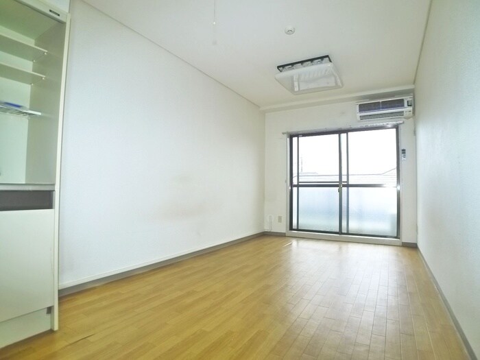 物件内観写真19　(居室)