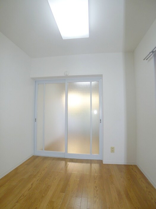 物件内観写真17　(居室)