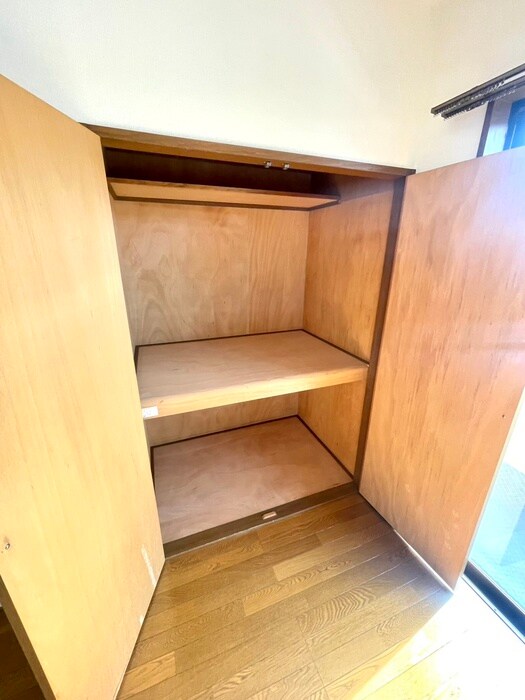 物件内観写真11　(収納)