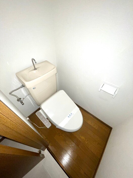 物件内観写真12　(トイレ)