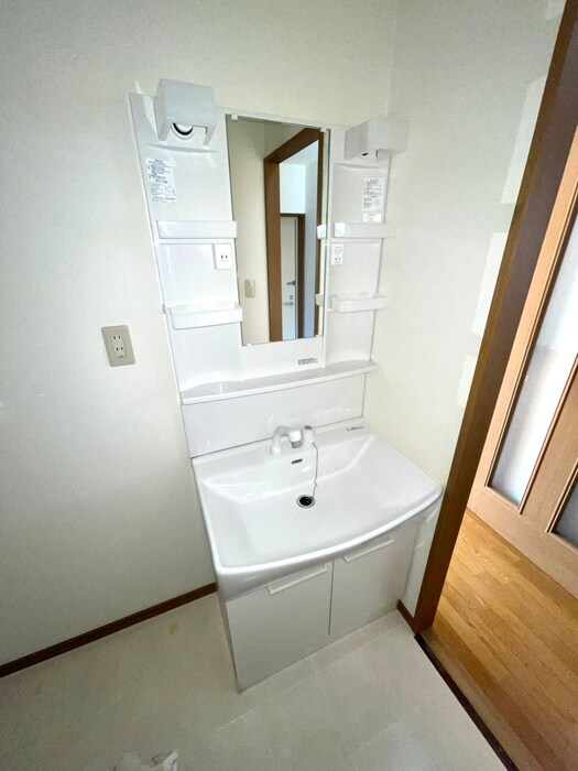 物件内観写真14　(洗面)