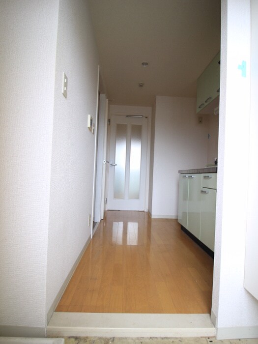 物件内観写真9　(廊下)