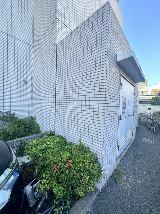 物件外観写真6　(建物設備)
