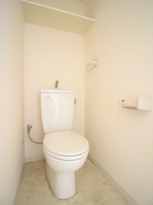 物件内観写真14　(トイレ)