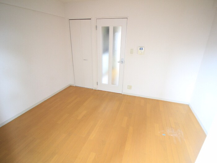 物件内観写真19　(居室)