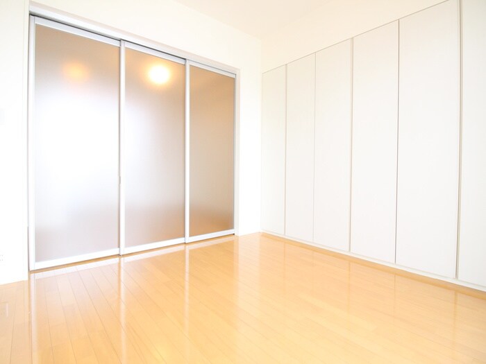 物件内観写真11　(居室)