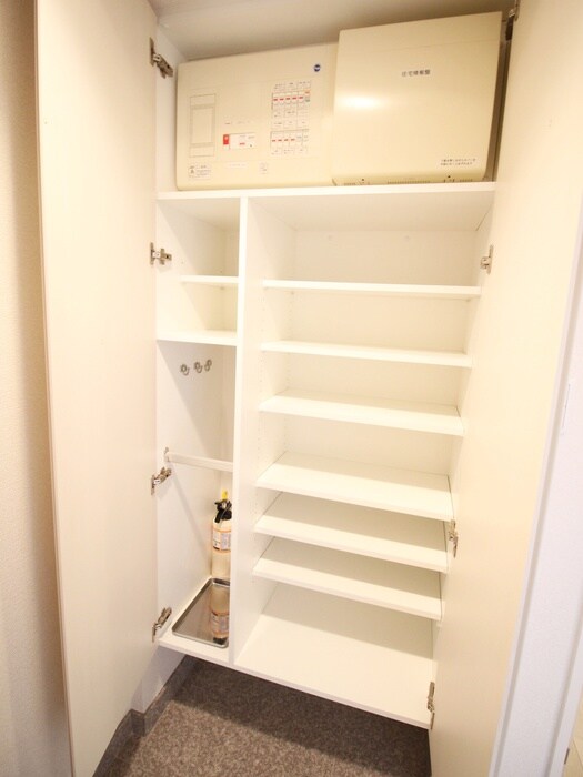 物件内観写真17　(靴箱)