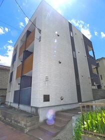 クイ－ンズコ－トⅡの外観写真