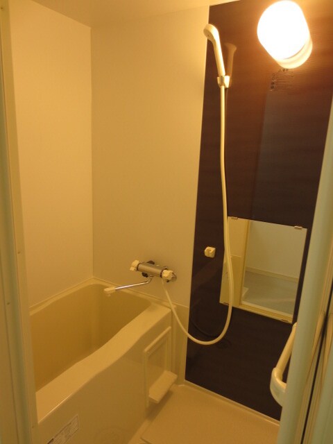 物件内観写真12　(バス／シャワールーム等)