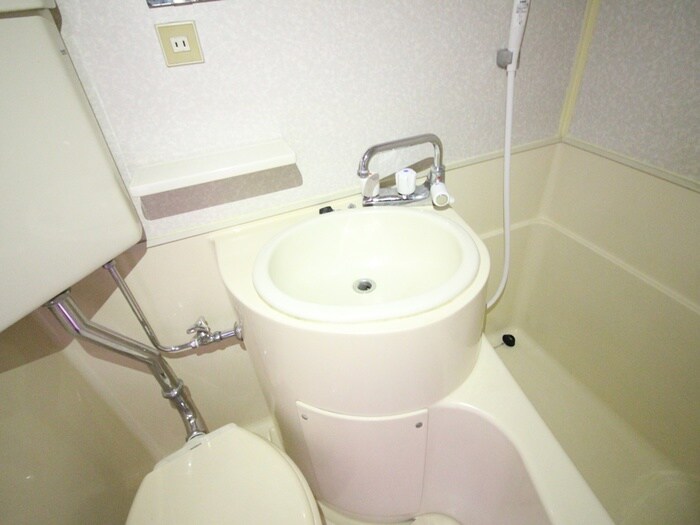 物件内観写真11　(洗面)