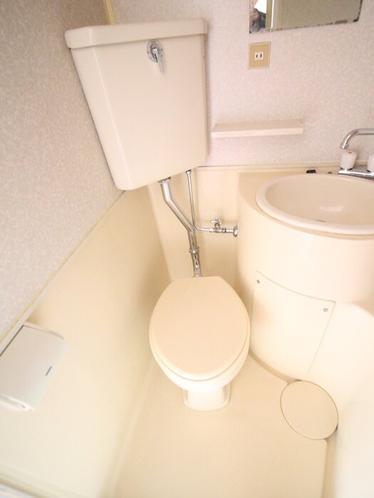 物件内観写真12　(トイレ)