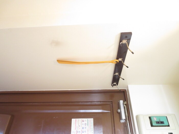 物件内観写真15　(玄関)