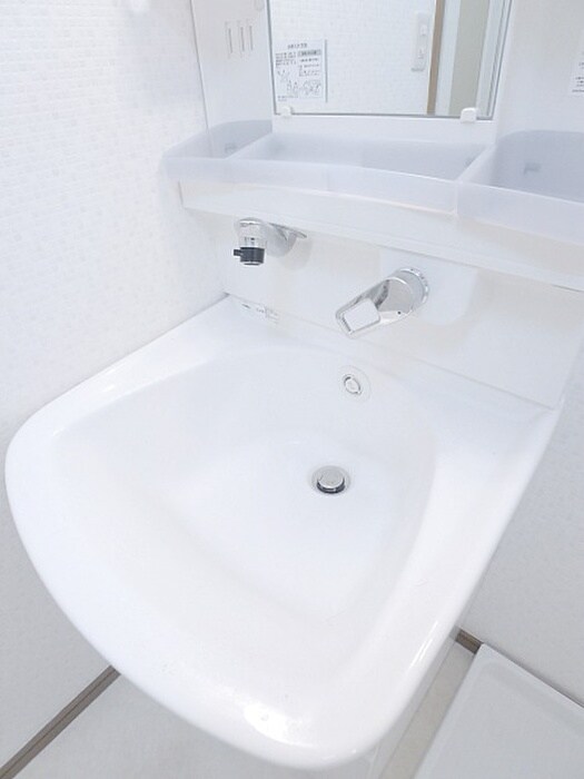 物件内観写真16　(洗面)