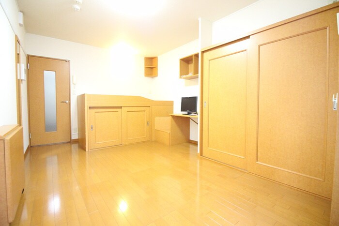 物件内観写真8　(居室)