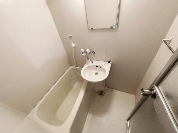 物件内観写真12　(バス／シャワールーム等)