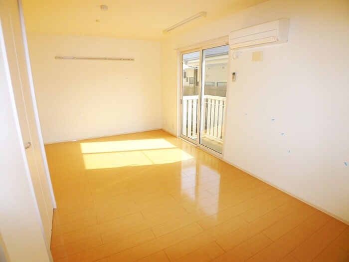 物件内観写真10　(居室)