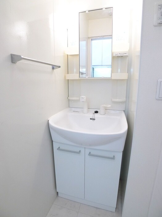 物件内観写真15　(洗面)