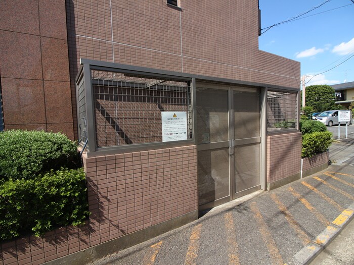 物件外観写真4　(建物設備)