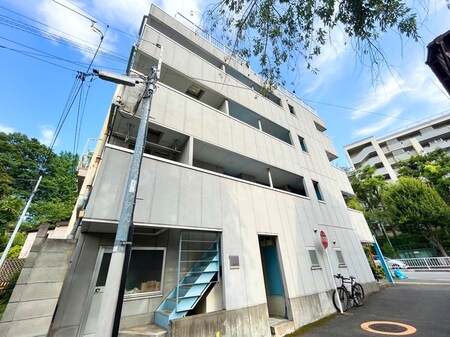美工高田馬場ビル外観写真