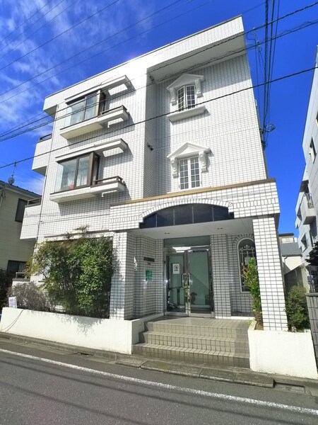 カルムメゾン外観写真