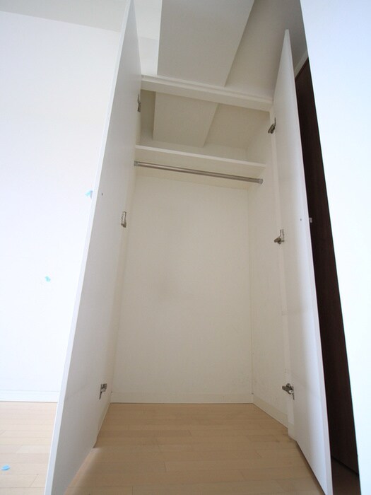 物件内観写真8　(収納)