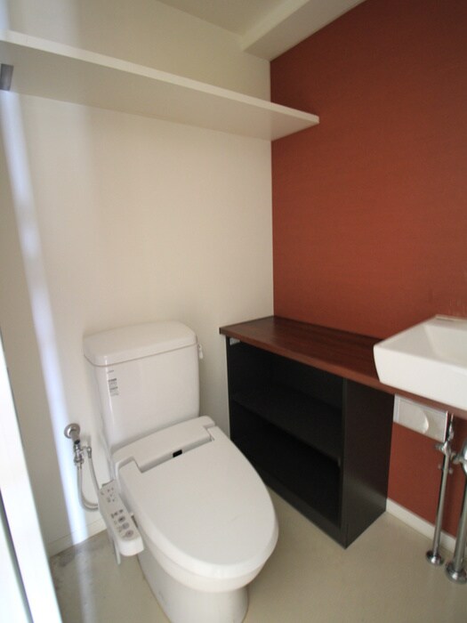 物件内観写真11　(トイレ)