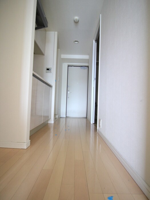 物件内観写真16　(廊下)