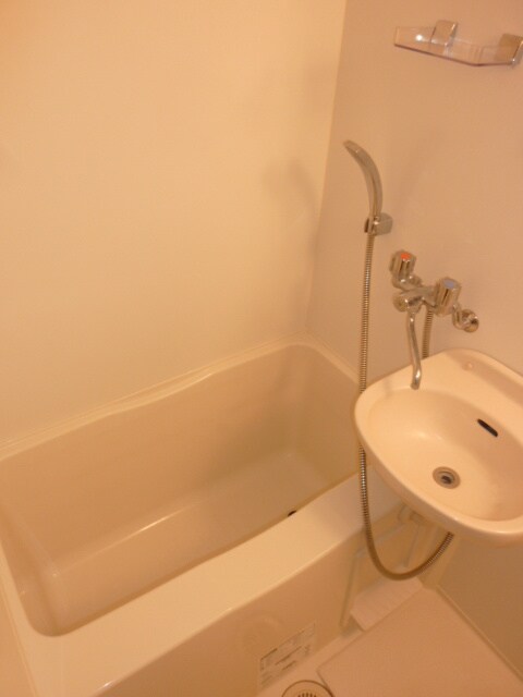 物件内観写真9　(バス／シャワールーム等)