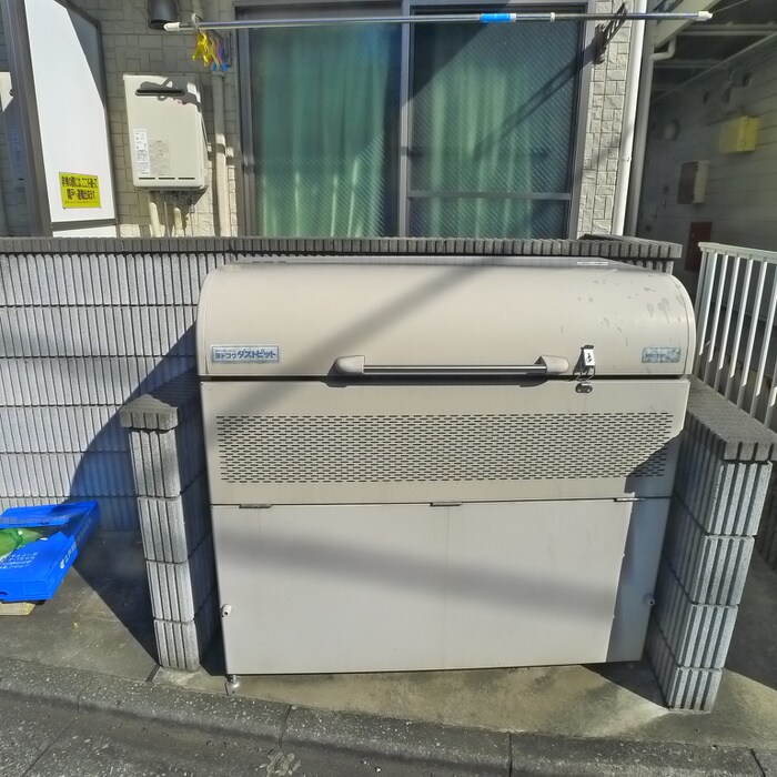 物件外観写真4　(建物設備)