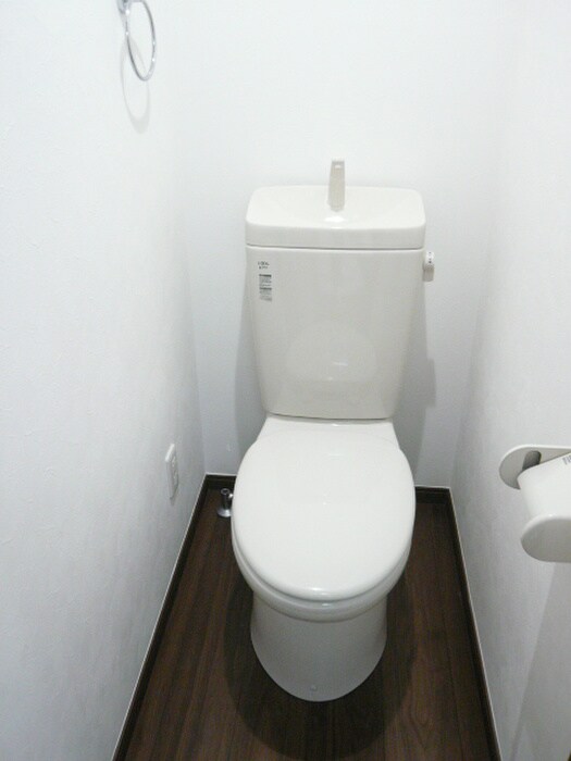 物件内観写真9　(トイレ)