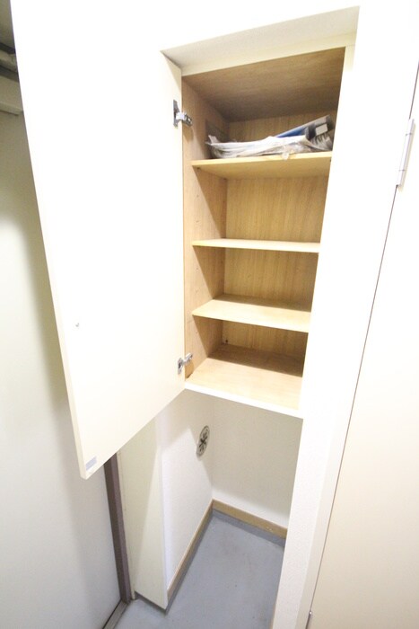 物件内観写真9　(靴箱)