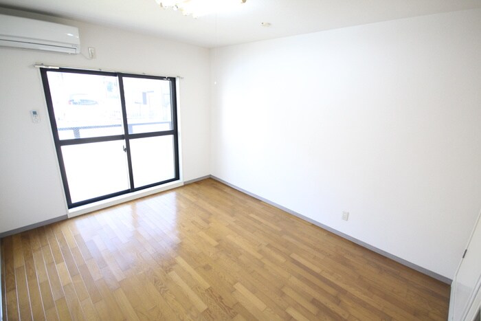 物件内観写真17　(居室)