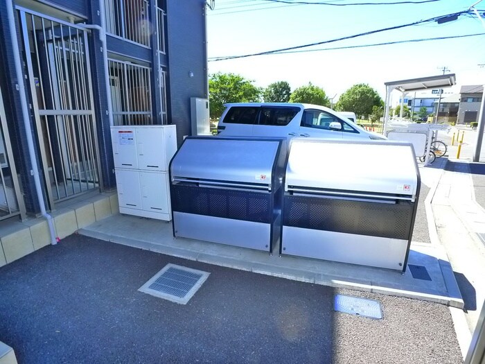 物件外観写真4　(建物設備)