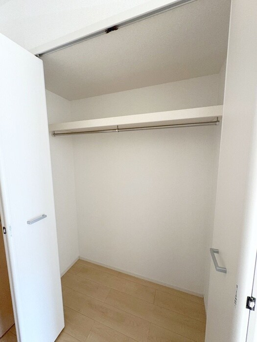 物件内観写真11　(収納)