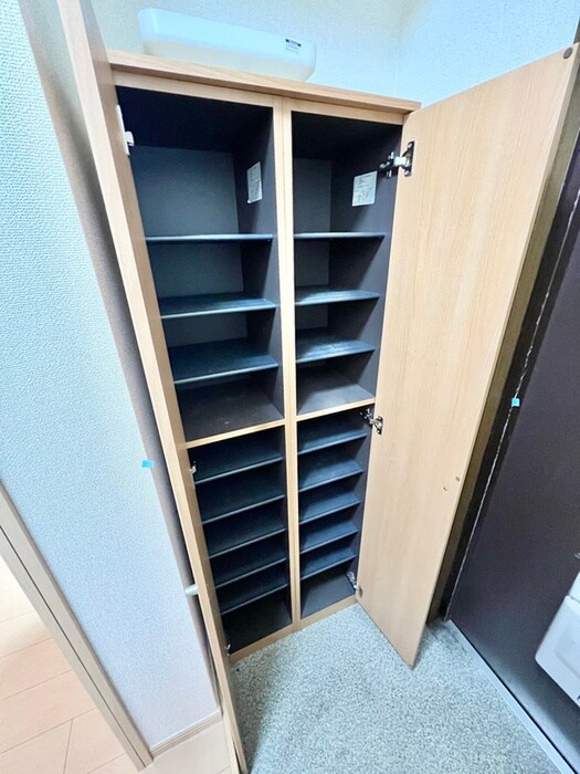 物件内観写真21　(靴箱)