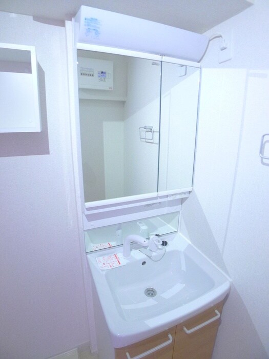 物件内観写真13　(洗面)