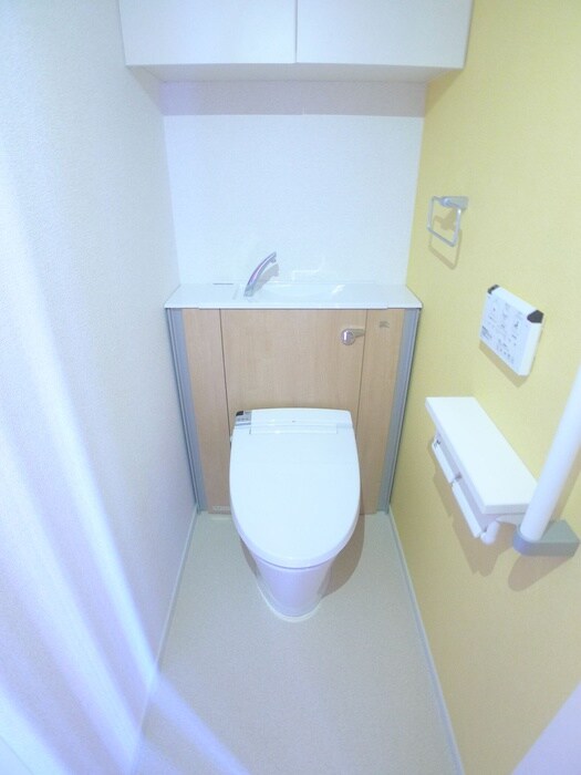 物件内観写真15　(トイレ)