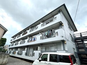 日野ロイヤルマンション(３０２)外観写真