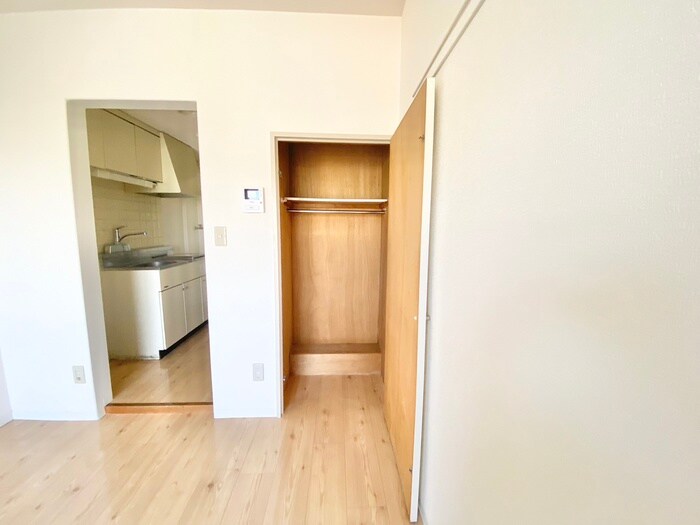 物件内観写真13　(収納)