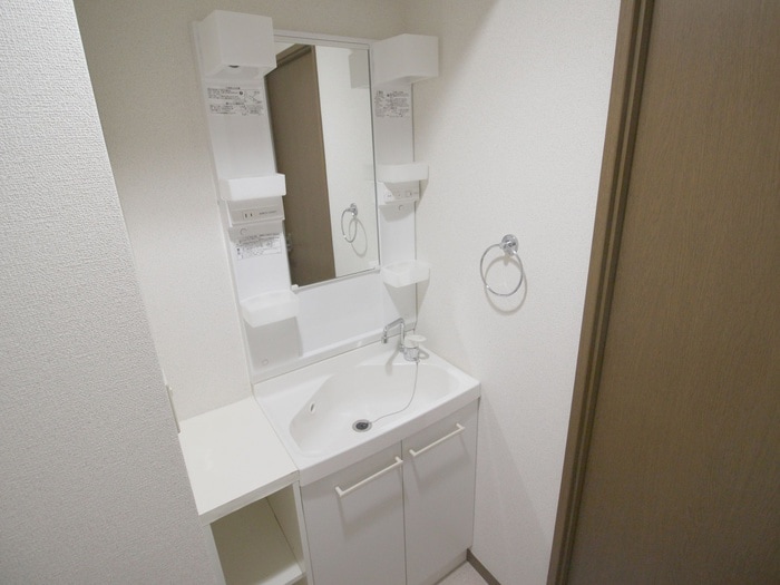 物件内観写真14　(洗面)