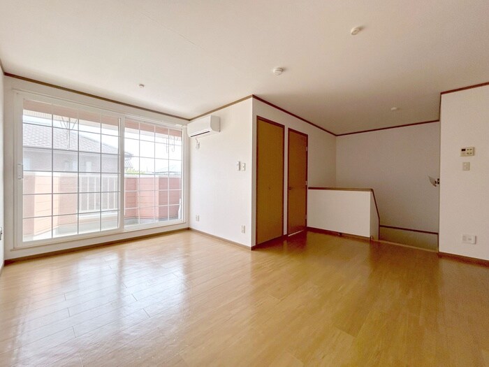 物件内観写真14　(居室)