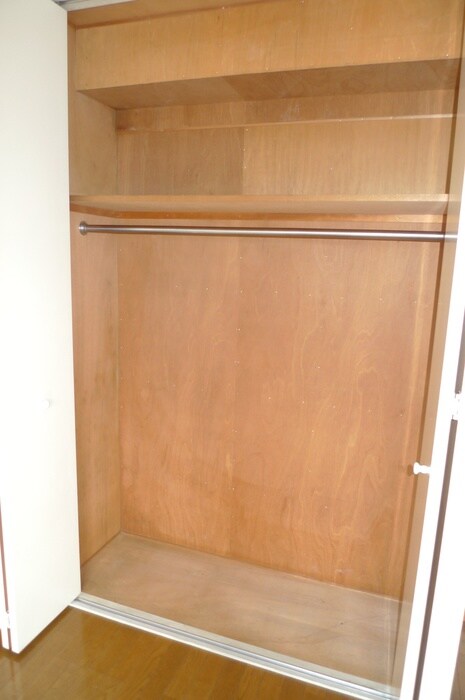 物件内観写真16　(収納)