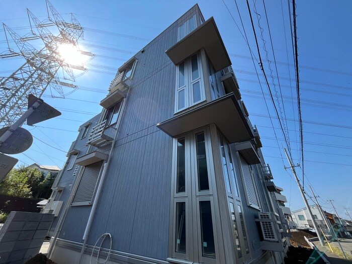 Ｓｕｎｎｙ　Ｈｉｌｌｓ　Ｂ棟の物件外観写真