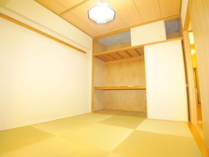 物件内観写真9　(内観写真)