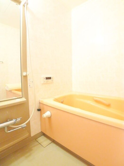 物件内観写真12　(バス／シャワールーム等)